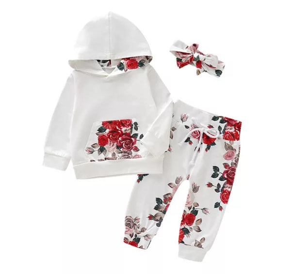 The Red Rose Leisure Set