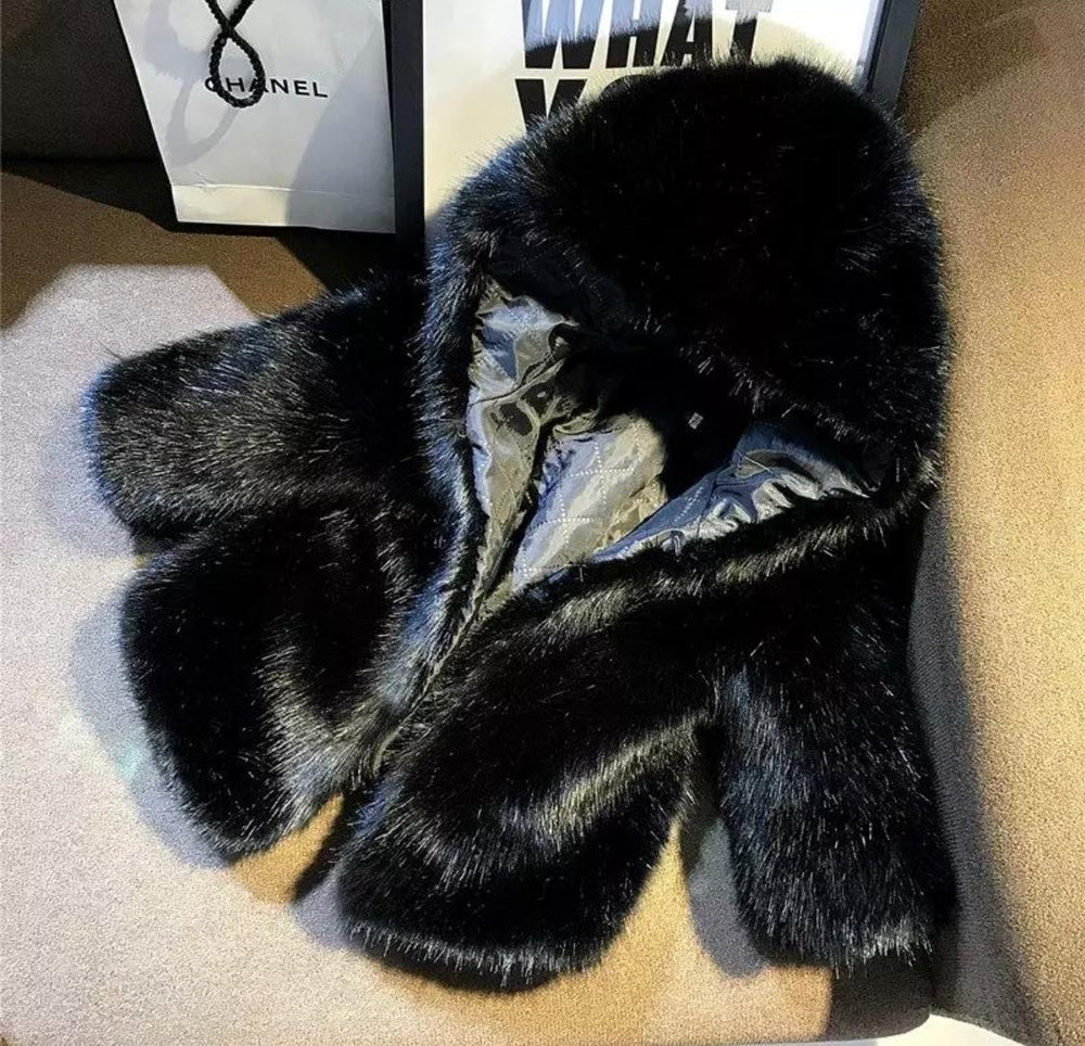 The Luxe Zip- Up Faux Fur Jacket – Ooh La La Boutique