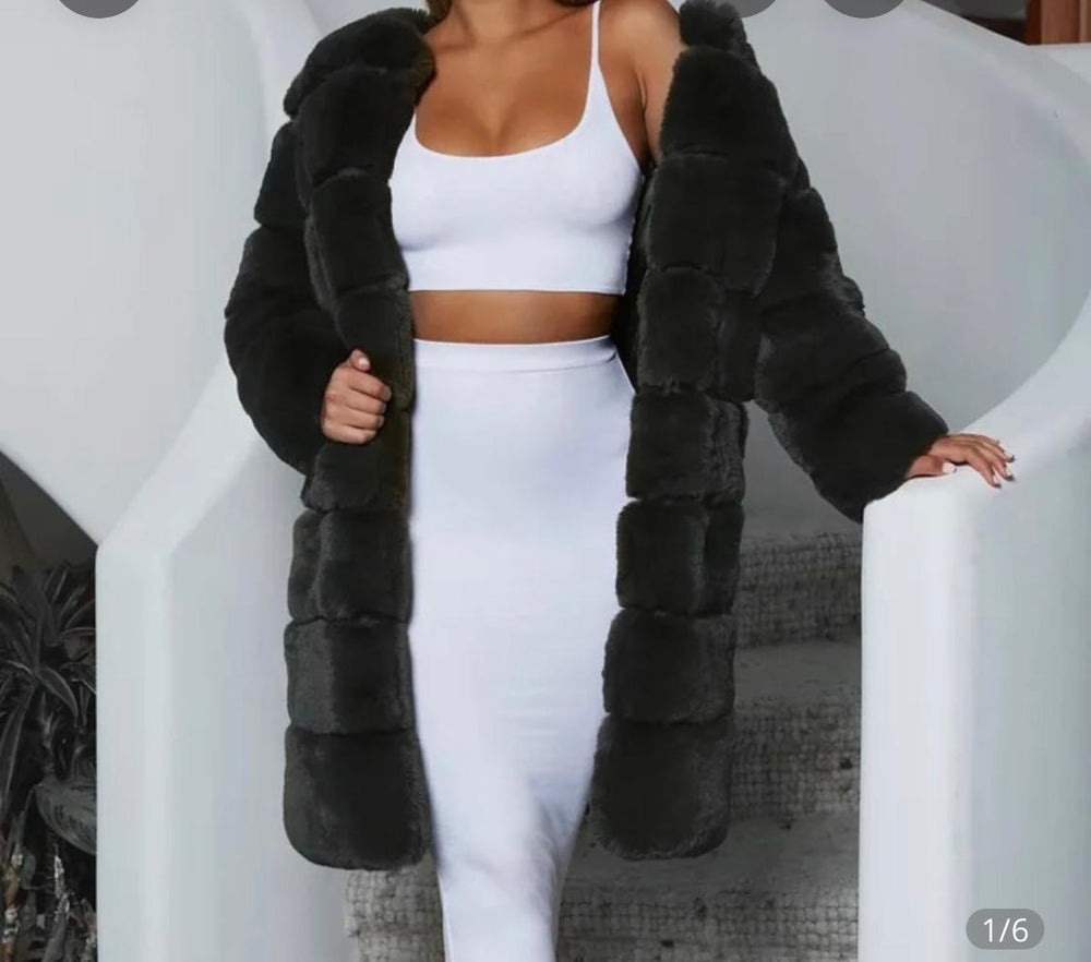 The Mommy Luxe Faux Fur Jacket – Ooh La La Boutique